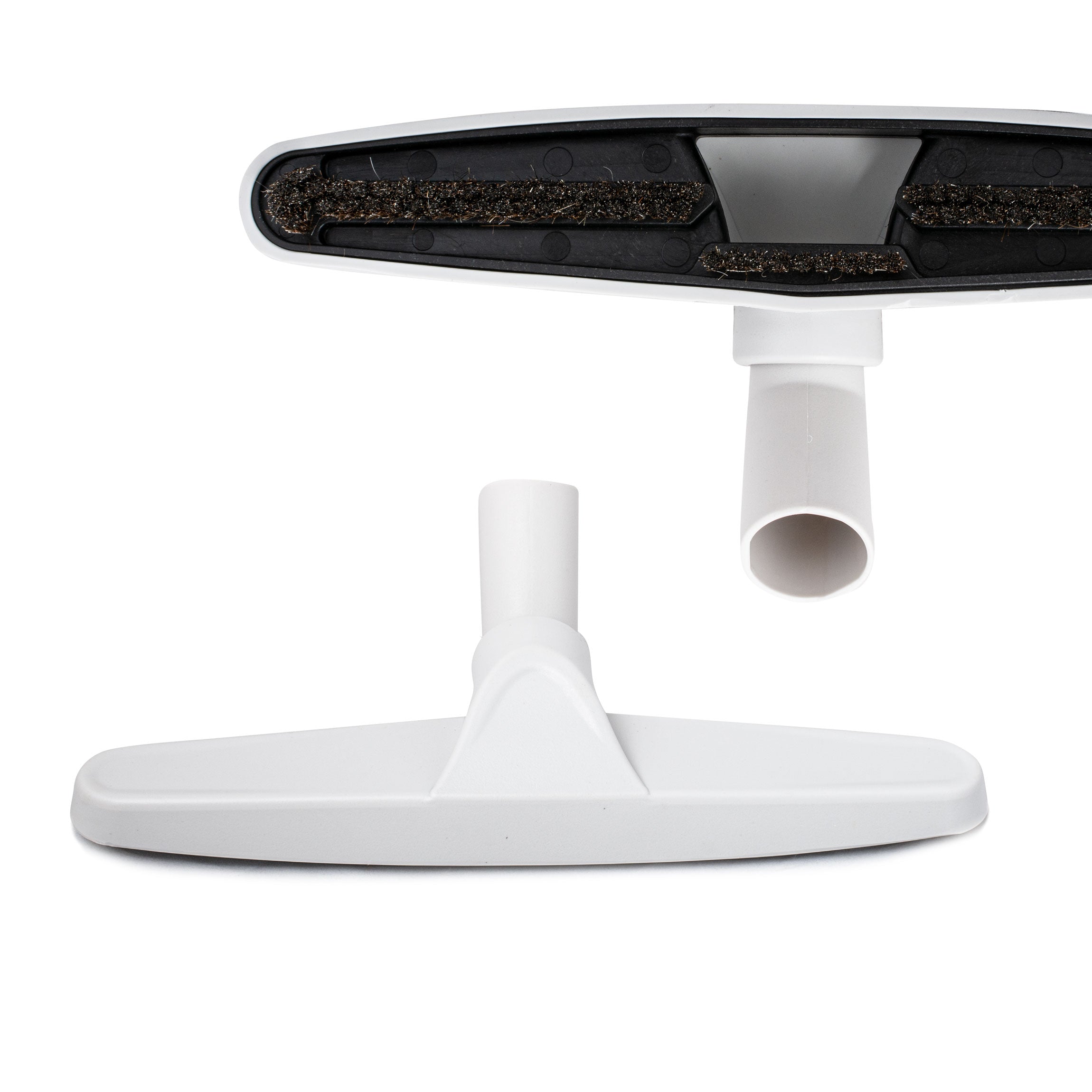 Floor brush with center bristles